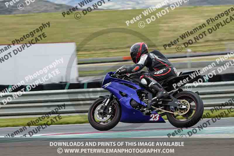 cadwell no limits trackday;cadwell park;cadwell park photographs;cadwell trackday photographs;enduro digital images;event digital images;eventdigitalimages;navarra;no limits trackdays;peter wileman photography;racing digital images;trackday digital images;trackday photos